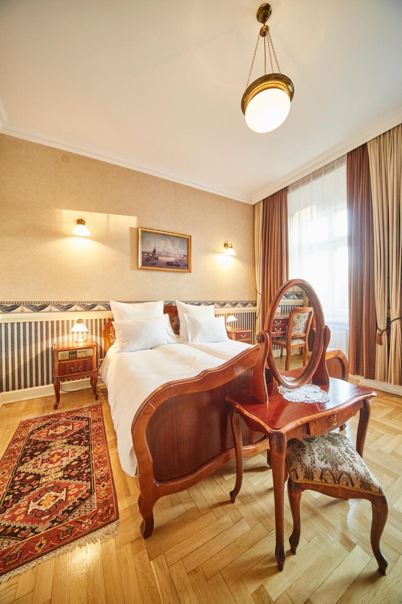 Hotel Pollera Cracovia Habitación foto